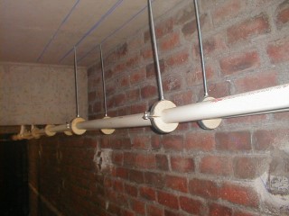 PIPE SUPPORTS
